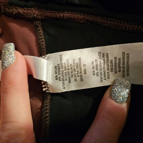 Ocean Dream Brown One Piece Swimsuit with gold embroidery Women's size 12 - Picture 7 of 7